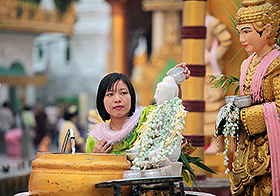 Offerte (Pagoda Shwedagon)